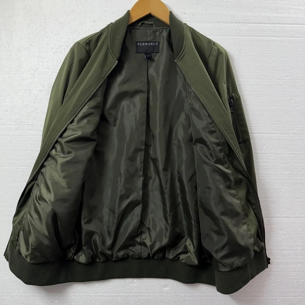 Bernardo mens olive